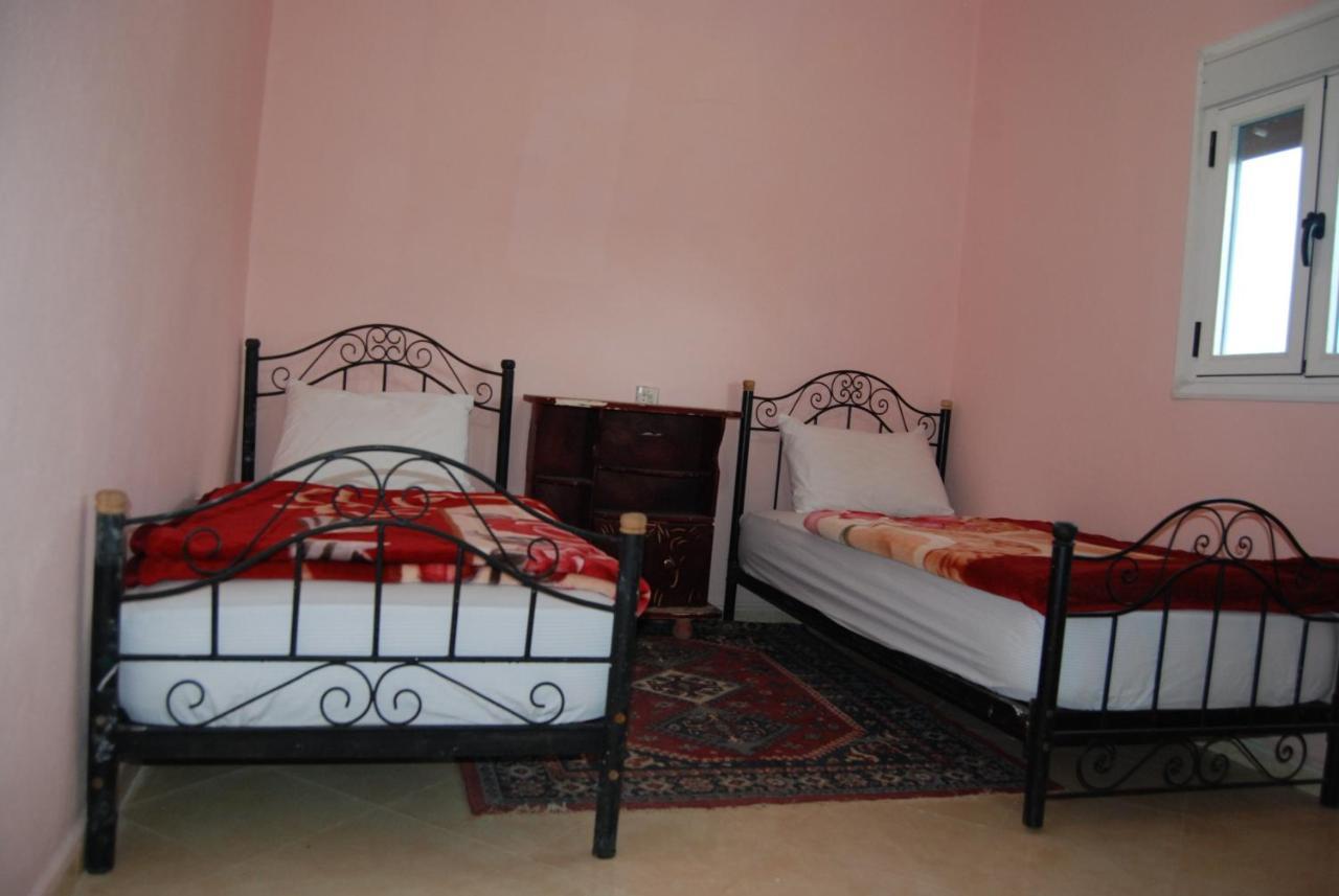 Auberge Tafilalt Bouzmou Bouzmou Imilchil Exterior foto