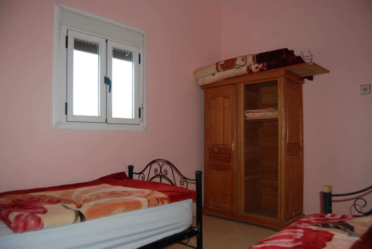 Auberge Tafilalt Bouzmou Bouzmou Imilchil Exterior foto