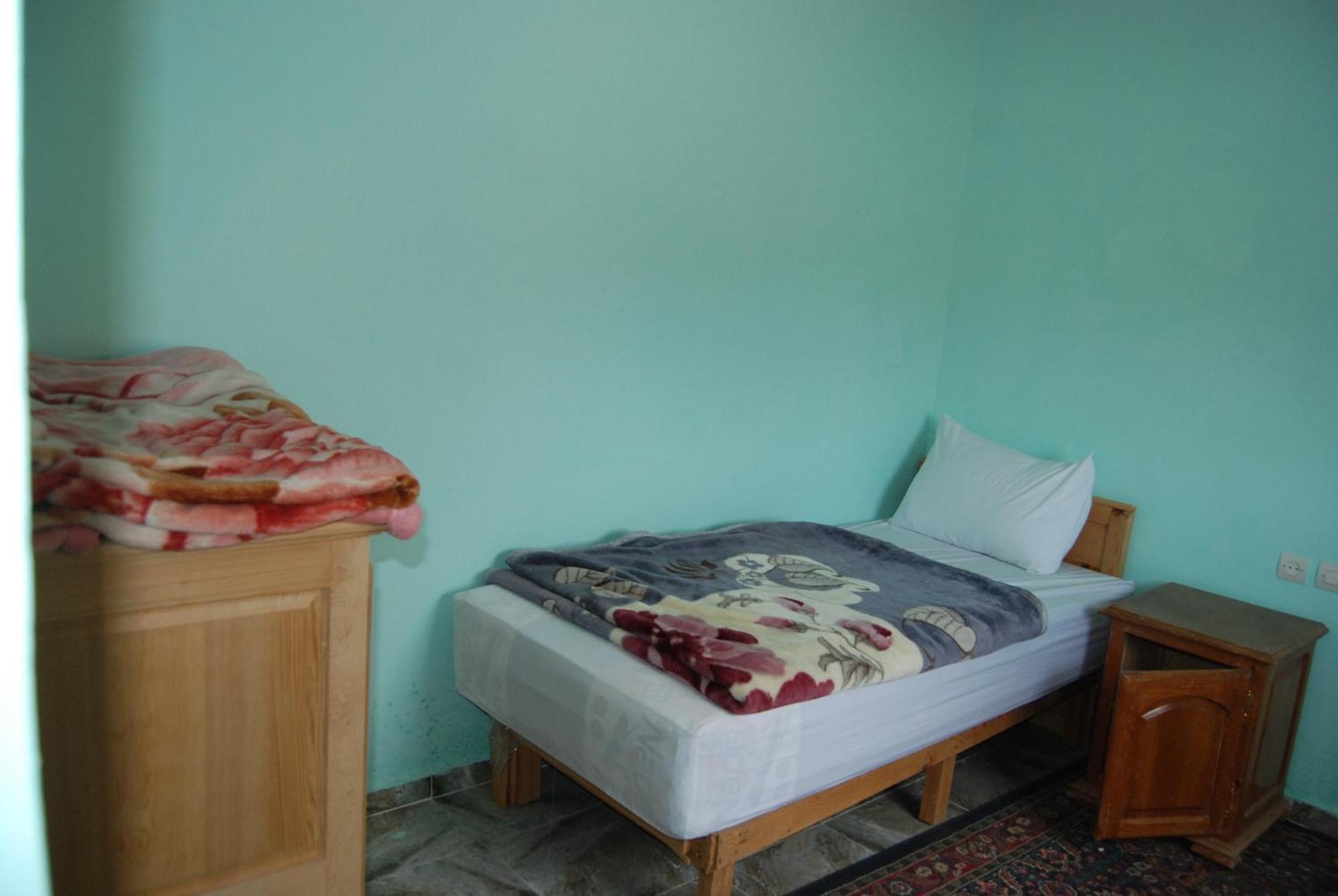 Auberge Tafilalt Bouzmou Bouzmou Imilchil Quarto foto